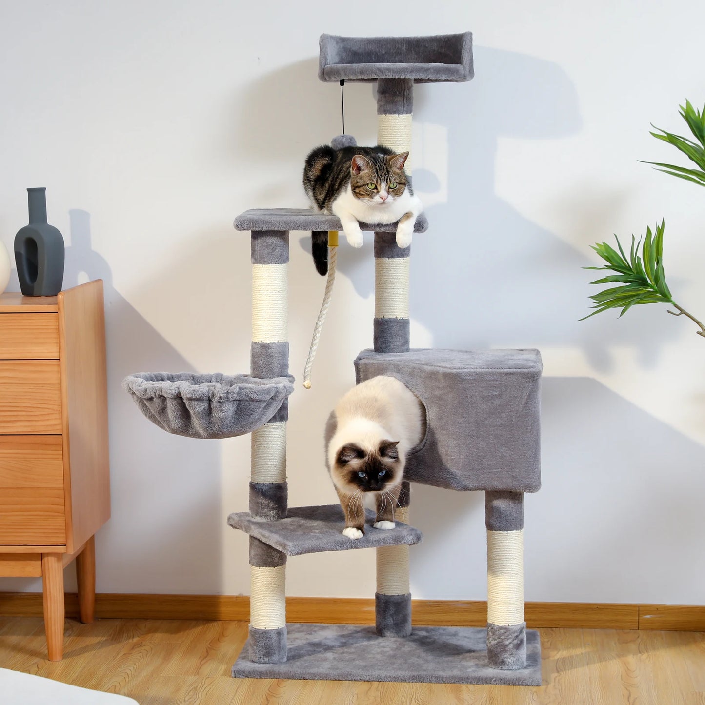 Multi-Level Cat Tree with Condo Cat Scrapers